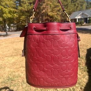 Coach field bucket bag